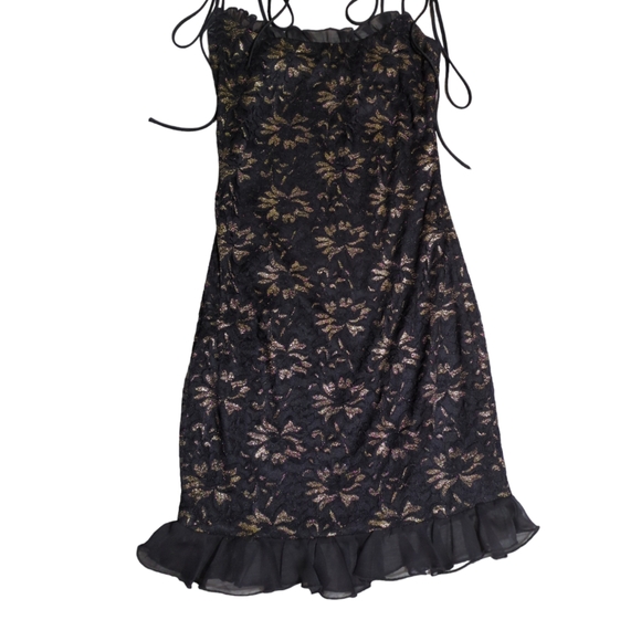Lucy in the sky mini dress color black and gold flower. - Picture 2 of 6